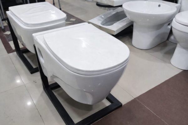 Wall Hung commode 003 Rimless – Brite Ceramics